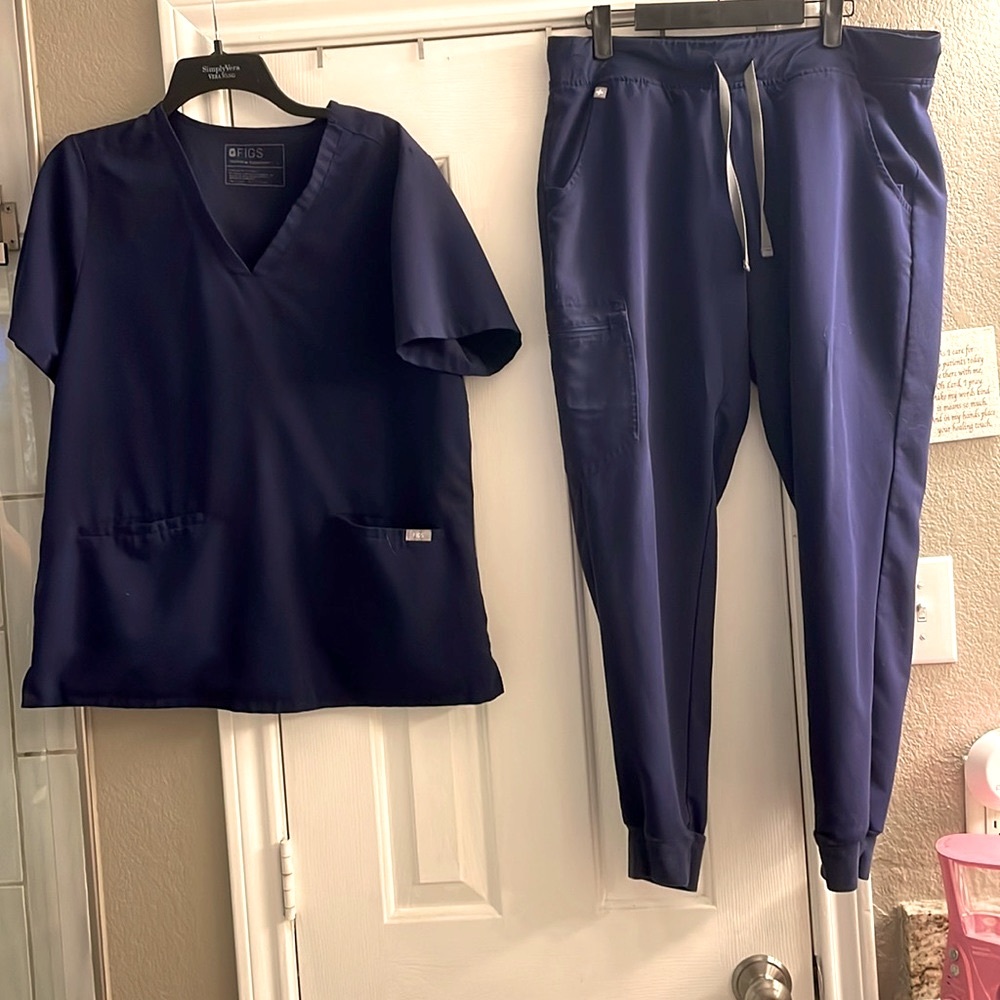 COPY - Figs Navy Blue Jogger Scrub Set Sz L Lg